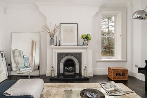 Photo 6- click for photo gallery